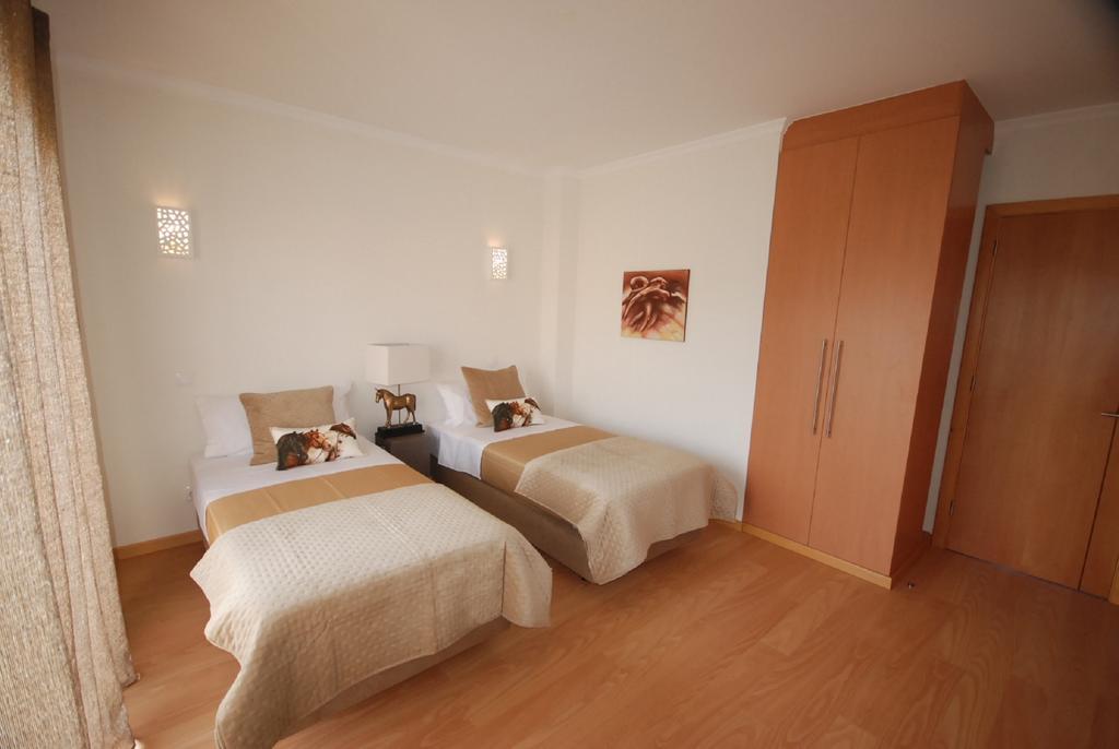 Vila Rosal,sao Rafael Ferienhaus Albufeira